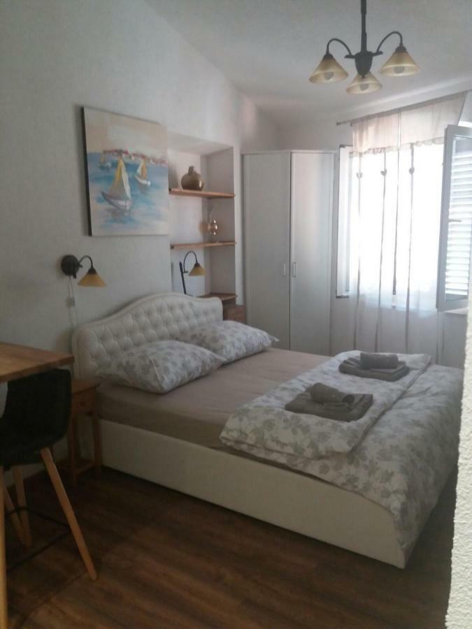 Apartman Studio Petar Split Exterior foto